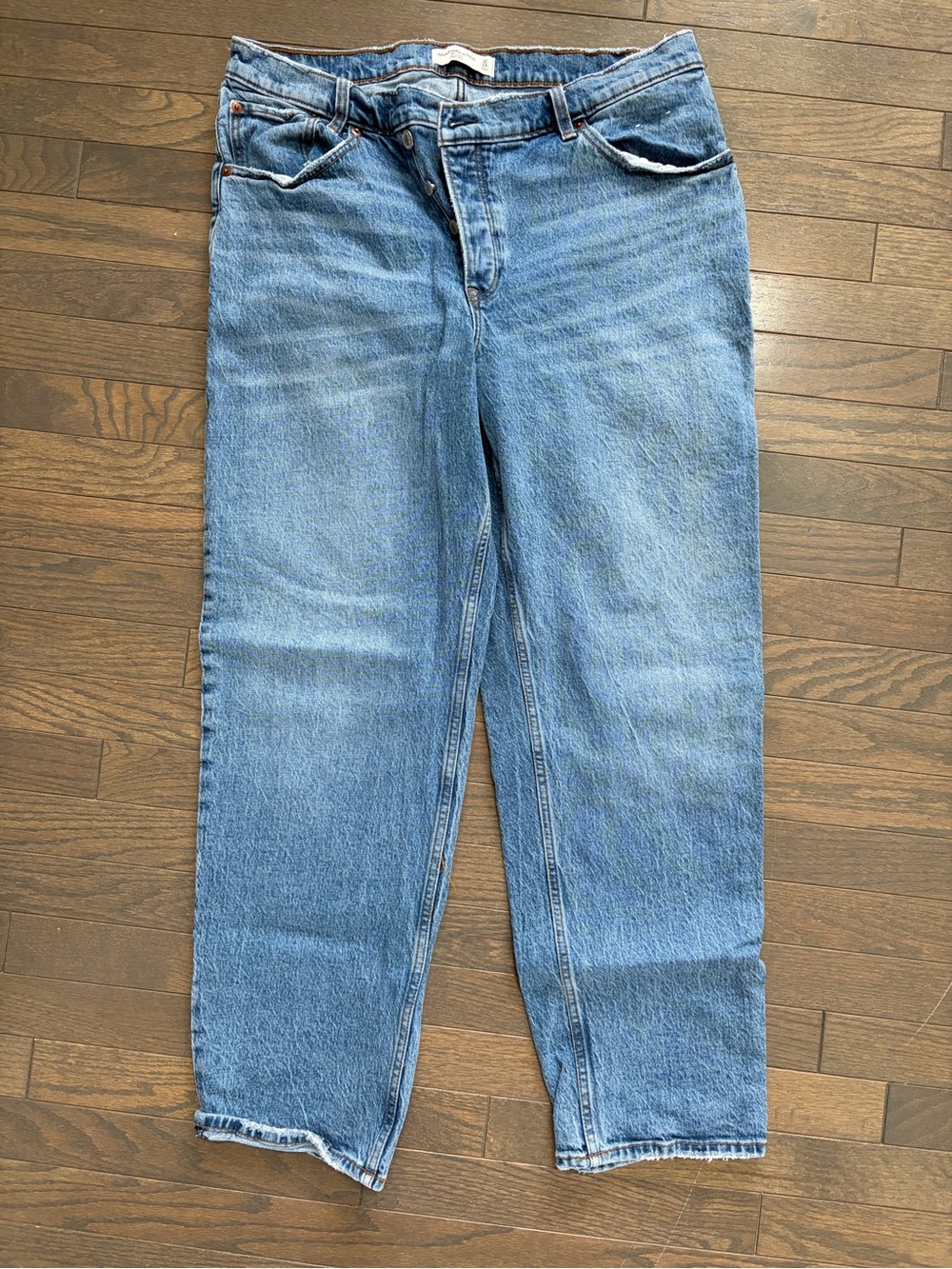 Abercrombie and fitch dad jeans